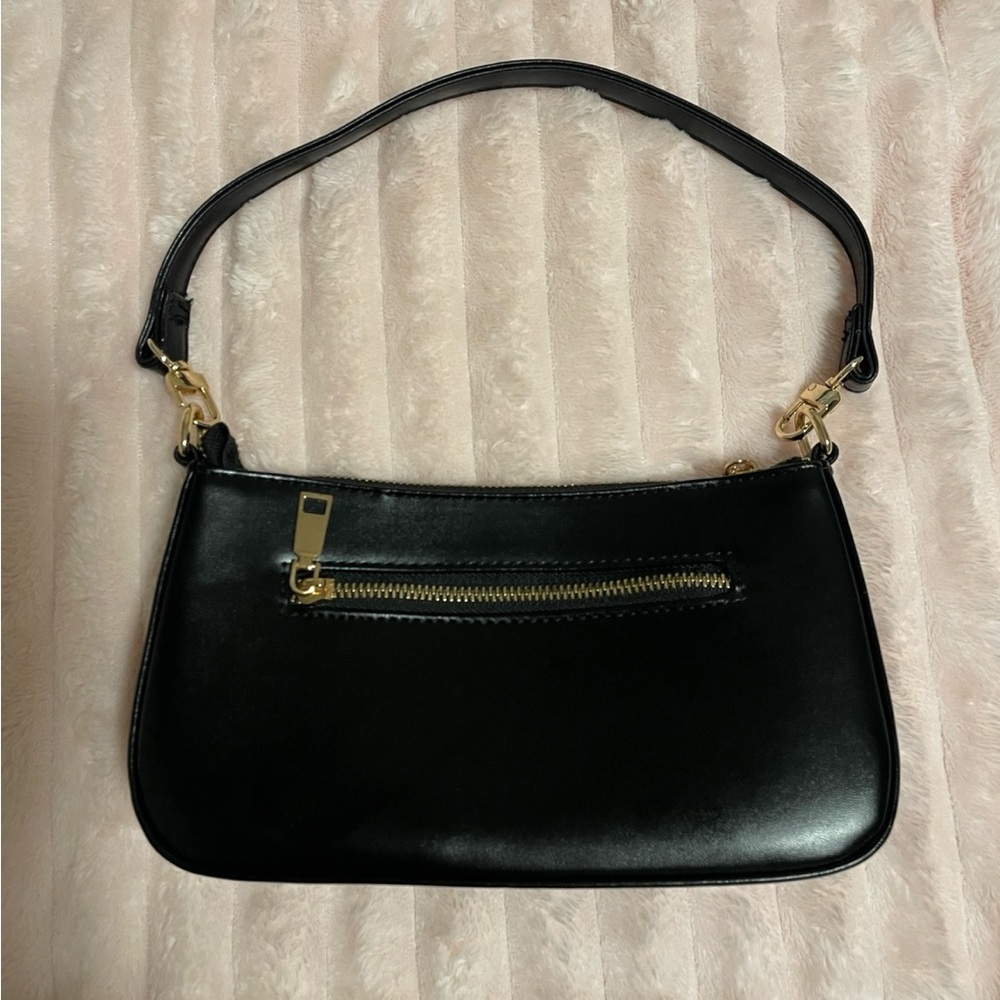 Elegant Black Faux Leather Shoulder Bag (Amazon)